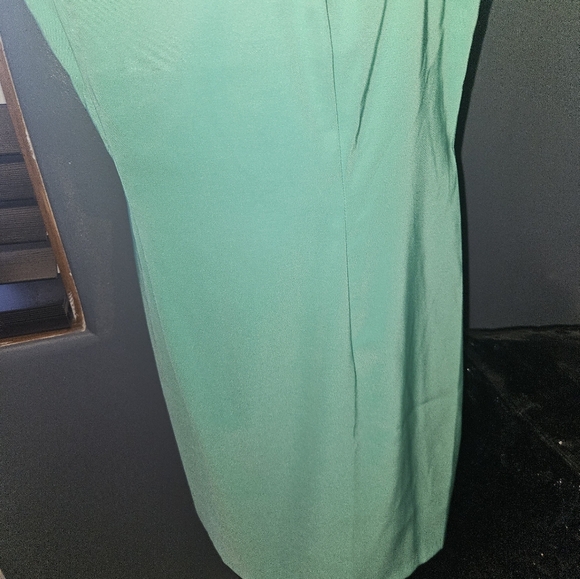 Alyx Womans Sleeveless Green Dress Size 14 - Picture 5 of 13
